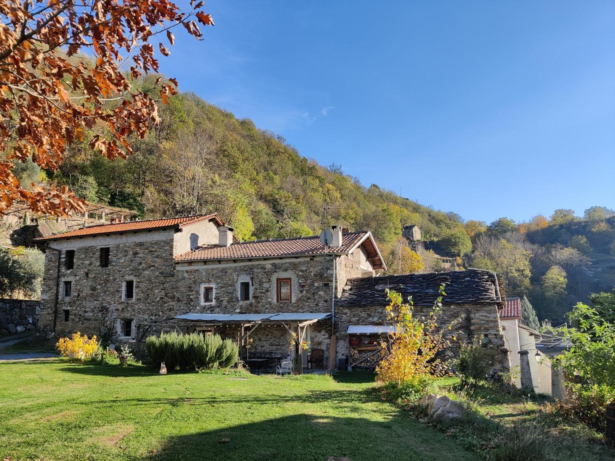Relais Del Brigante Bed & Breakfast Settimo Vittone Exterior foto